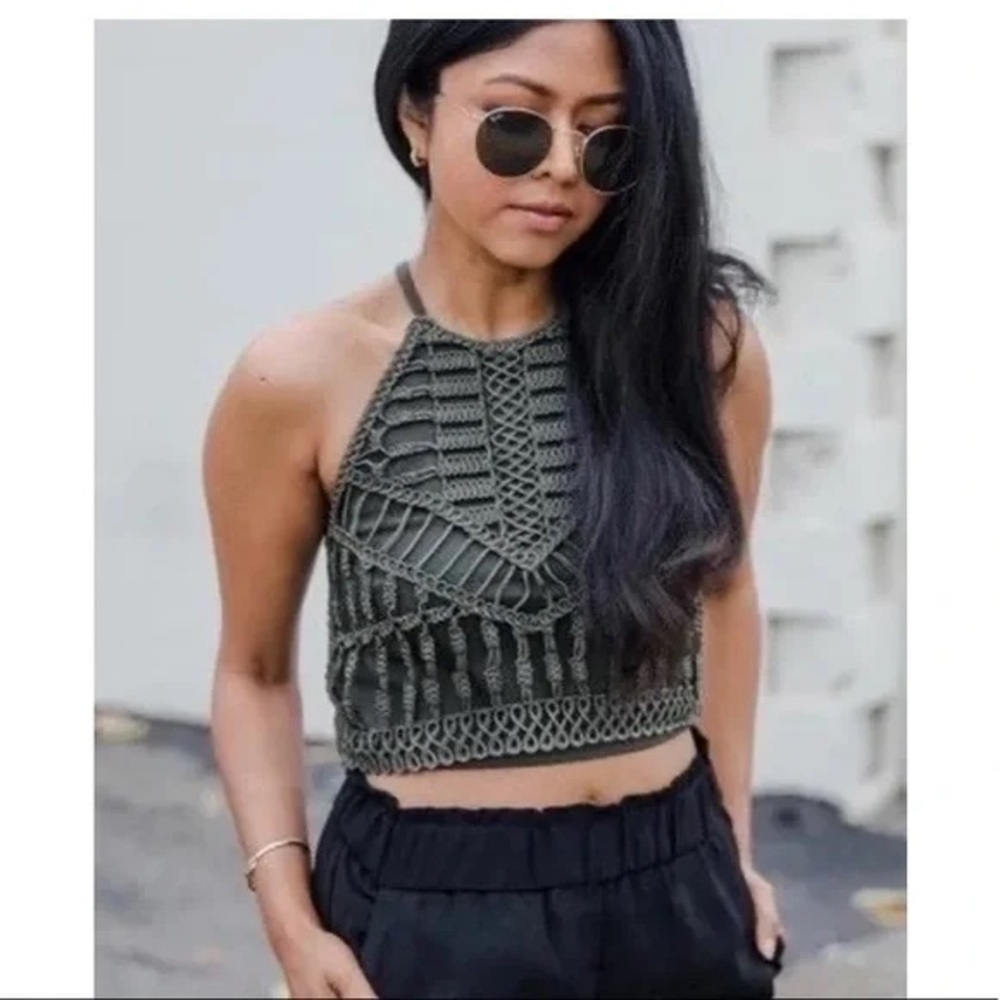 H&M Embroidered Boho Halter Crop Top in Dark Green Sz XS